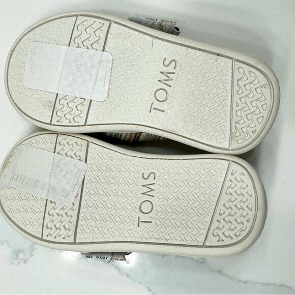 NWT Toms Alpargata Striped Multi-Colored Velcro Strap Girls Slip-on shoes Size 6 - Picture 7 of 7